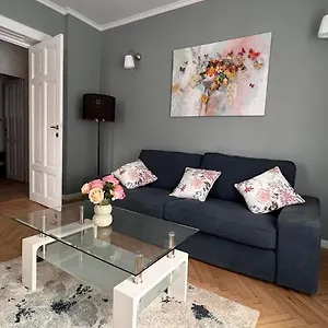 Charming Place Cotroceni Bucureşti